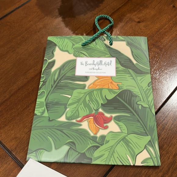 Designer paper bags assortment - Picture 5 of 9